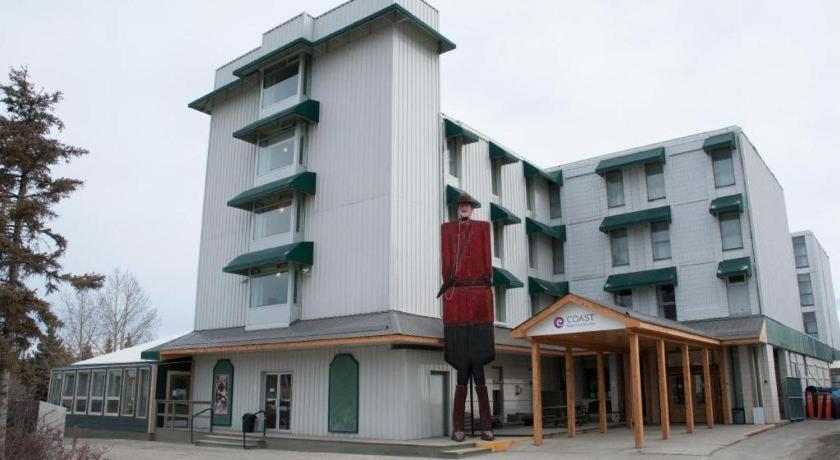 Coast High Country Inn Уайтхорс Екстериор снимка